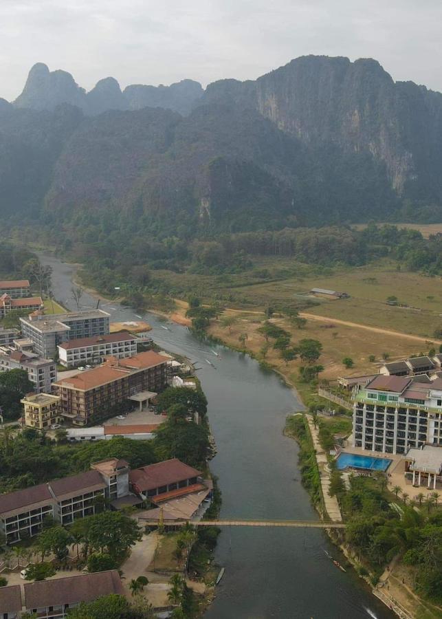 Downtown Vang Vieng Hotel ภายนอก รูปภาพ